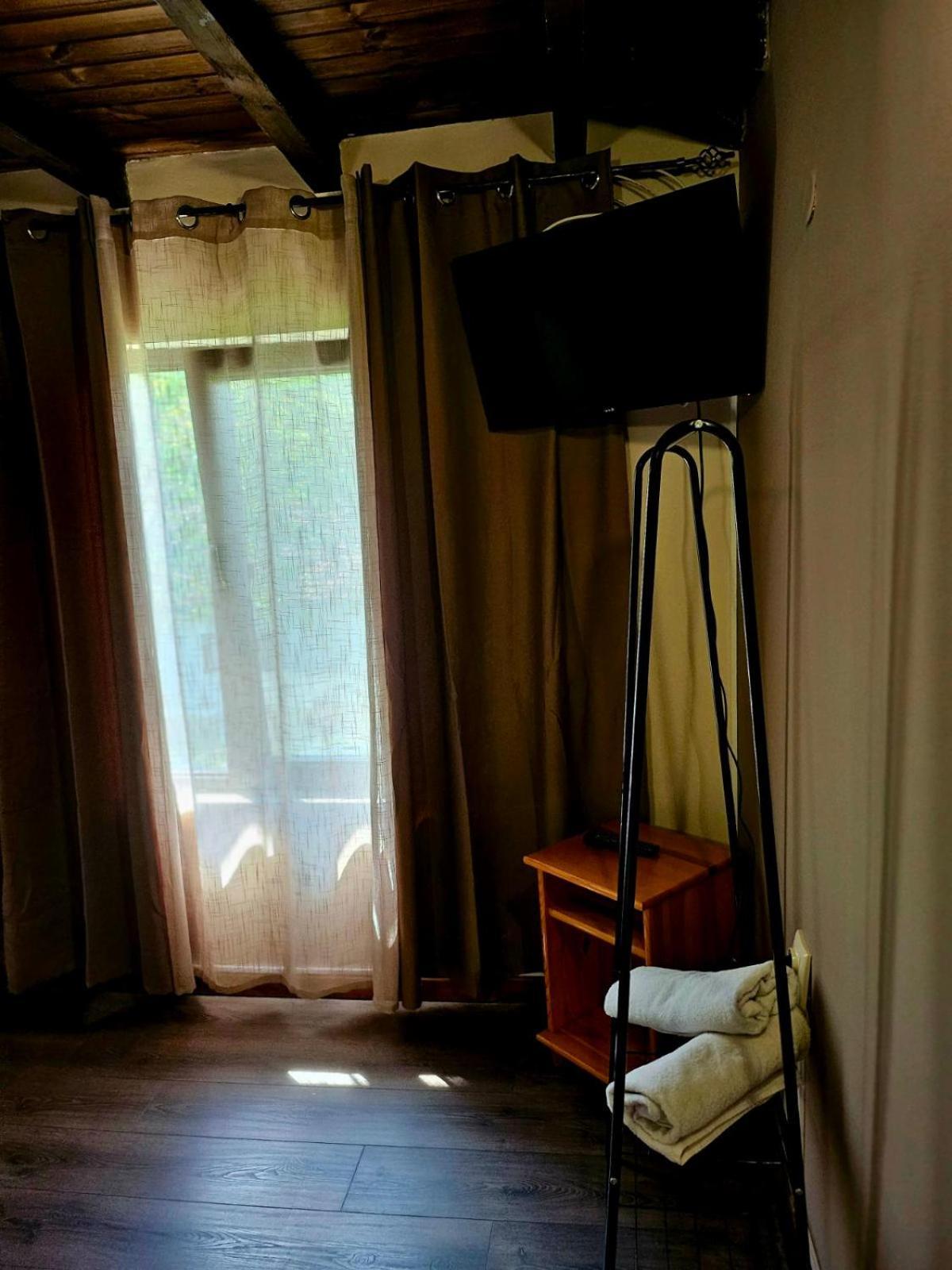 Orehite-Family Hotel ,Food & Pool Bozhichen Luaran gambar