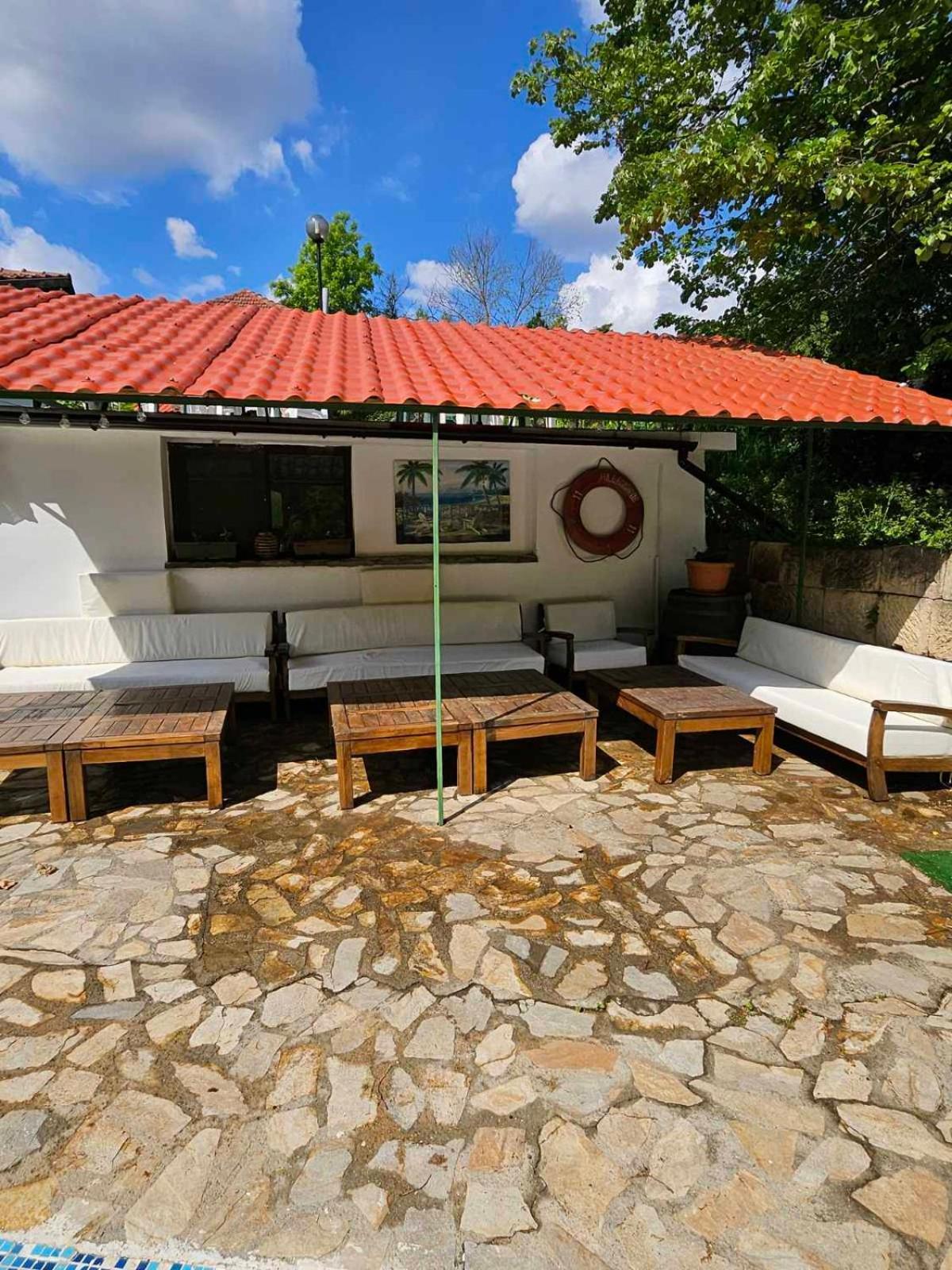 Orehite-Family Hotel ,Food & Pool Bozhichen Luaran gambar